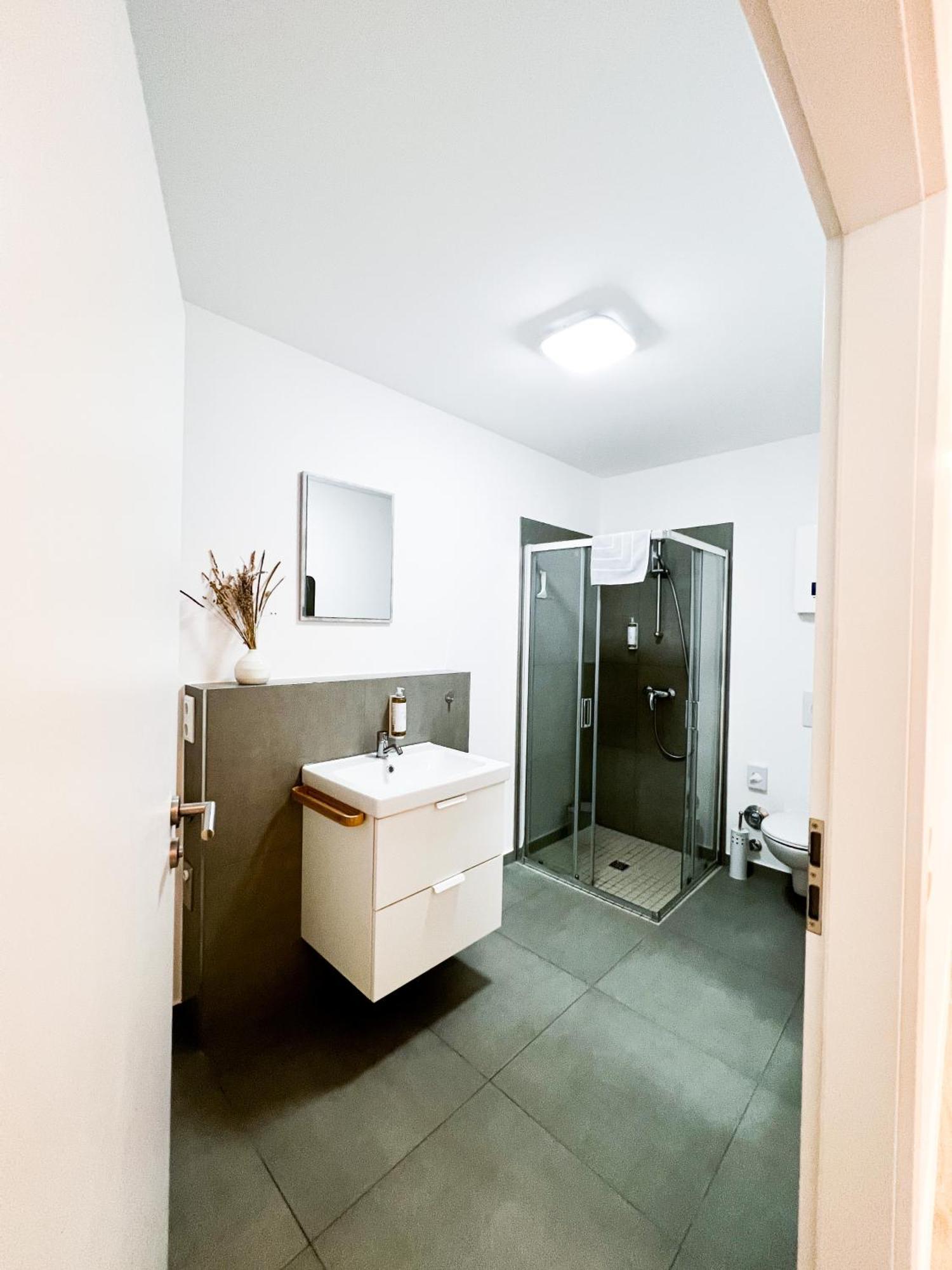 Qonroom - As Individual As You - Minden Kaiserstrasse Zimmer foto